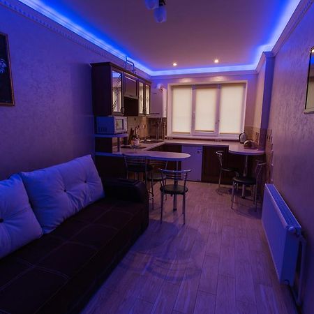 Modern apartment on Akademika Sakharova 27a Ivano Frankivsk Bagian luar foto