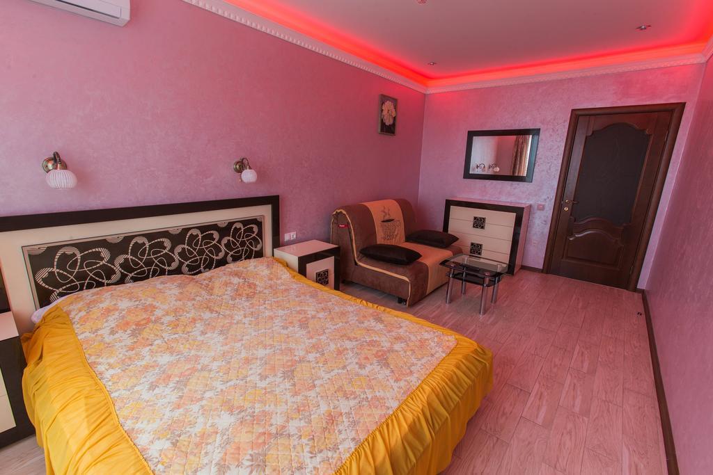 Modern apartment on Akademika Sakharova 27a Ivano Frankivsk Bagian luar foto